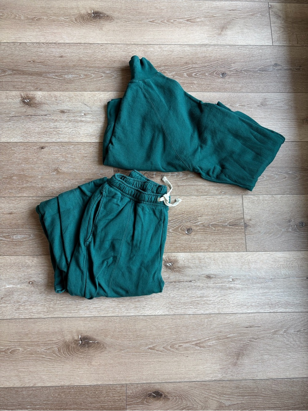 Champion Green Crewneck Sweat Set sz. S and M
